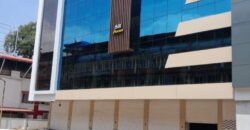 Commercial building for rent