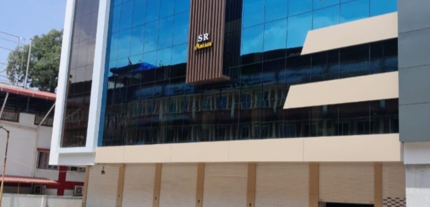 Commercial building for rent